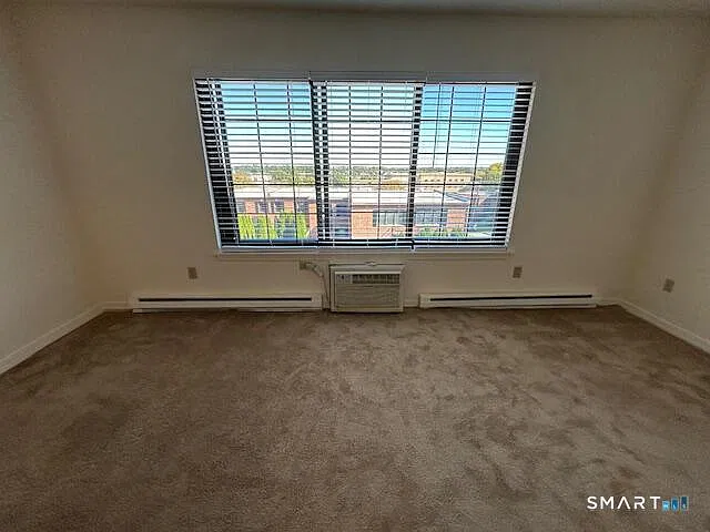 1 bed, 1.0 bath, 700 sqft, $2,105 — Photo 4
