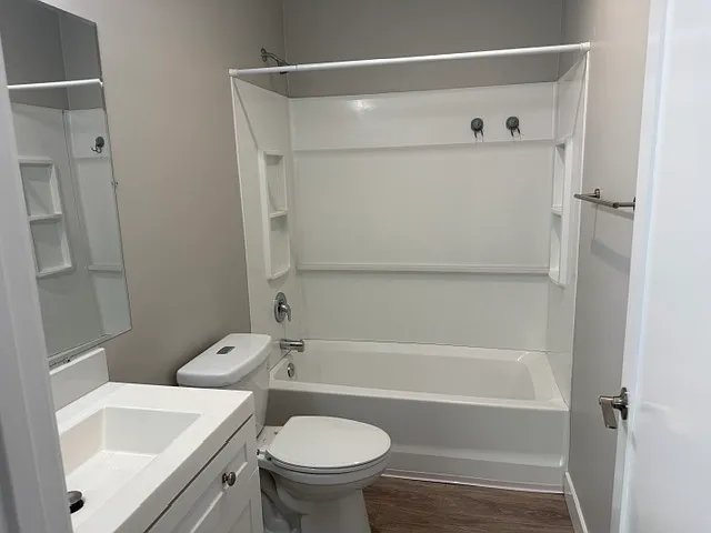 1112 S Ditmar St #3 — Photo 4
