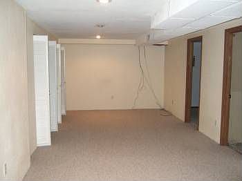 4th image of 204 E Houghton Ave
