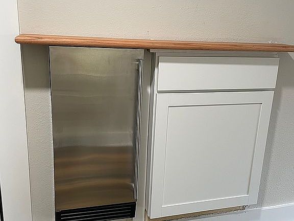 4th image of 1802 W Jackson St #136