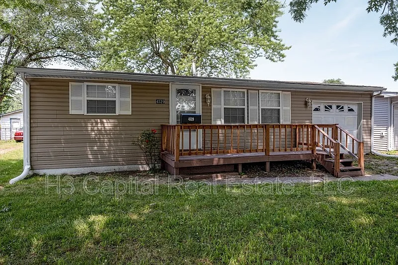 4529 Walter Ave photo 1