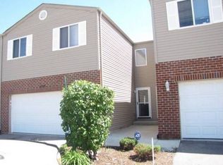 16553 W Willow Walk Dr, Lockport, IL 60441