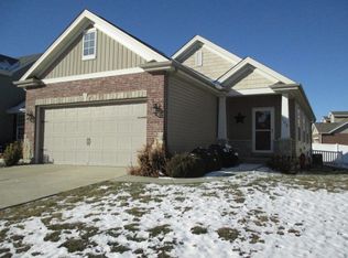 105 Peruque Estates Ln, Wentzville, MO 63385
