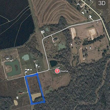 The lot is highlighted