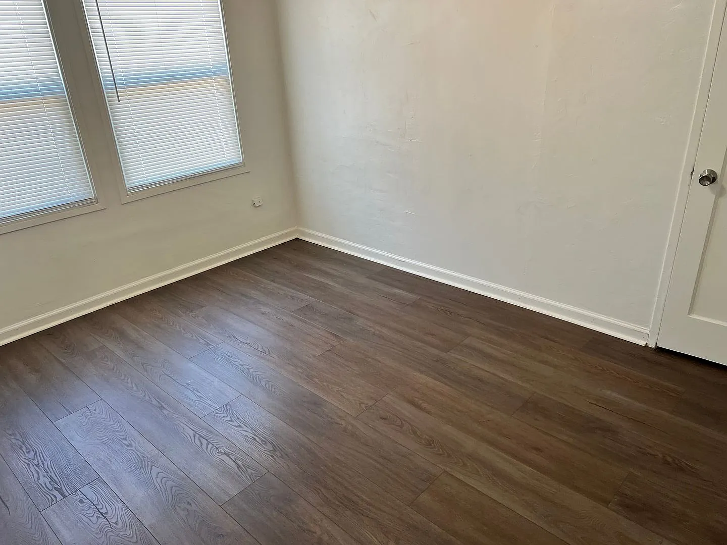 3141 N Inyo St — Photo 3