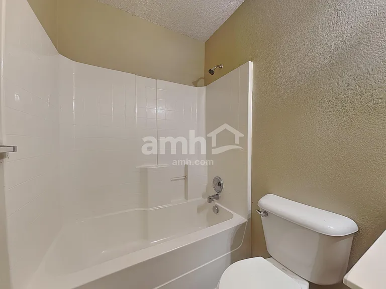 5200 Emmeryville Ln — Photo 15