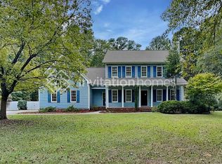 121 Peach Orchard Dr, Benson, NC 27504