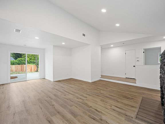2nd image of 9863 Mosswood Cir