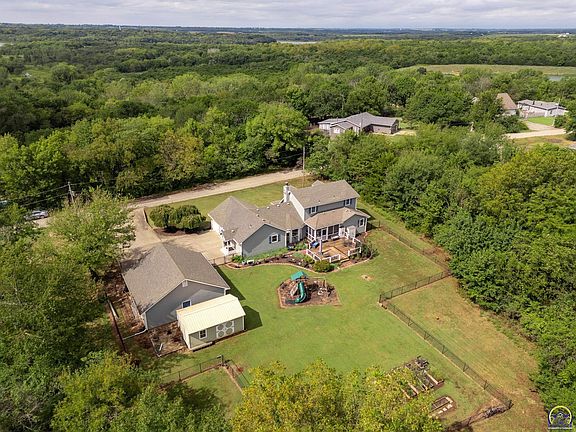 5th image of 6288 Ridge View Dr