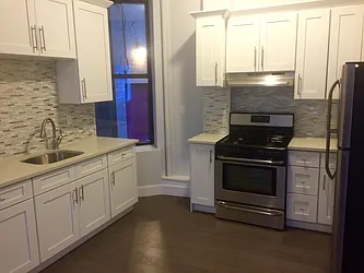 Rented by Urban Real Estate Property Group Inc