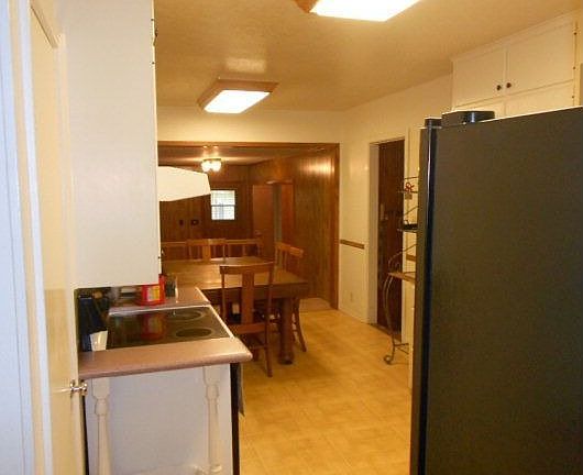 5th image of 307 W Orchard St
