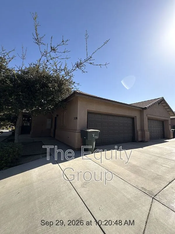 2 bed, 2.0 bath, $1,600 — Photo 1