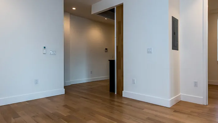 Rented by Nooklyn NYC LLC | media 4