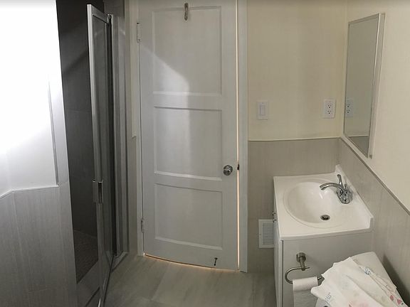 4th image of 2409 Turk Blvd
