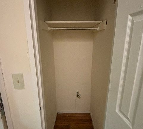 5th image of 327 E 92nd St APT 2B