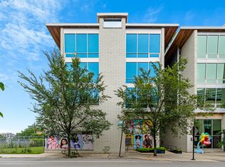 925 N Larrabee St APT 2S, Chicago, IL 60610