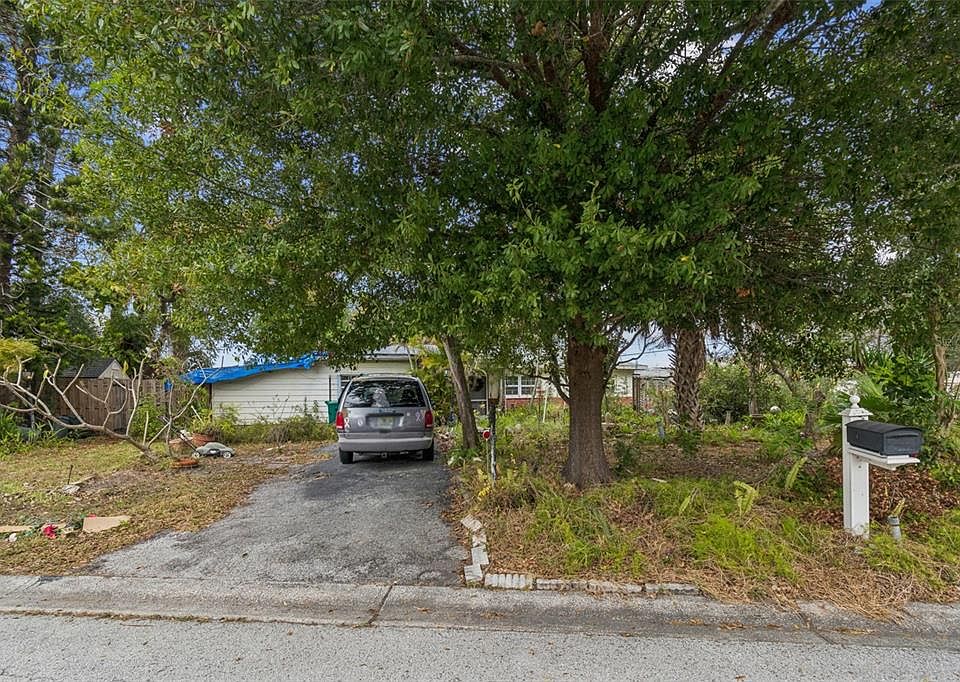 1st image of 11071 Village Green Ave