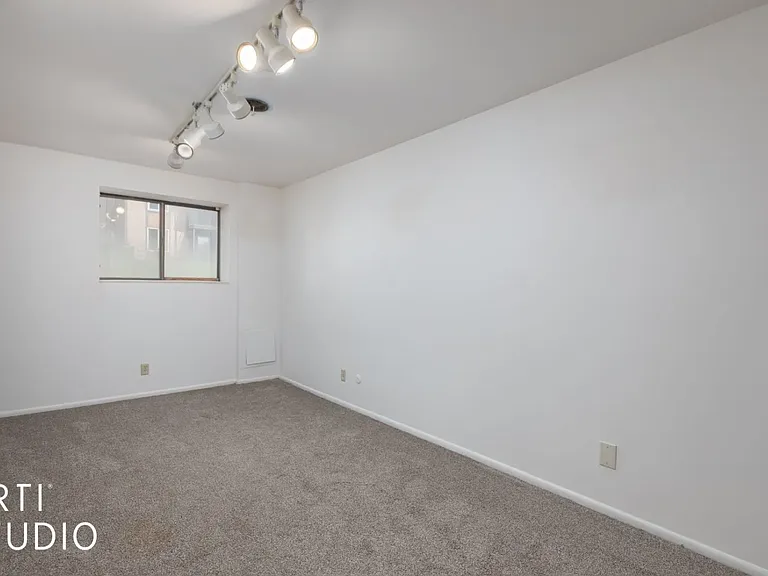 1771 E 5650 S — Photo 14