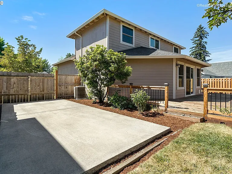 20583 SW Anna Ct — Photo 30