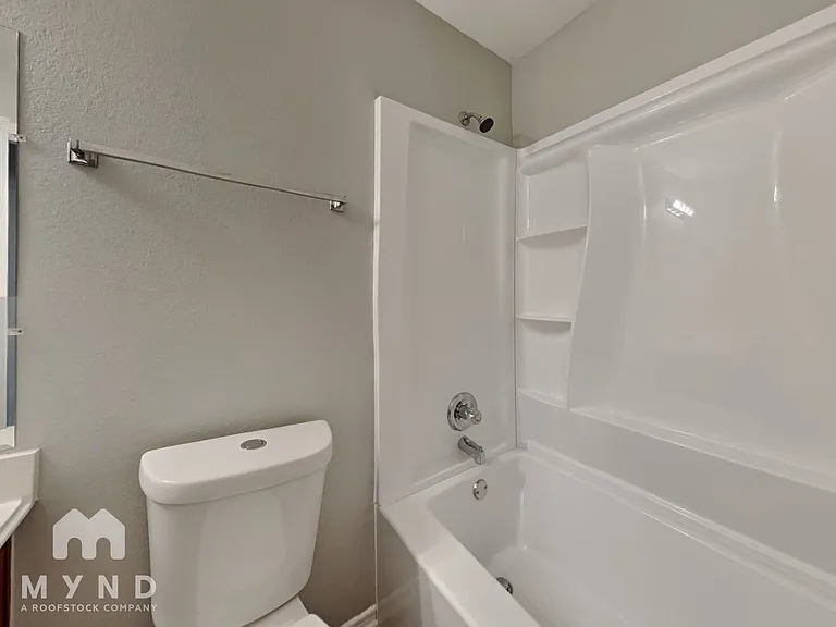 24226 Hard Wood Dr — Photo 17
