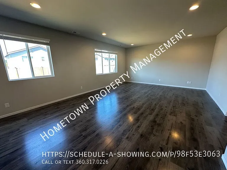 6918 Oleander Ave NE — Photo 9