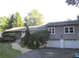 63 Pine St, Ramsey, NJ 07446