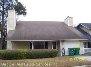 32 Port Dr, Richmond Hill, GA 31324