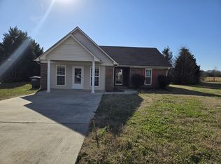 210 Summer Land Ct, Hazel Green, AL 35750