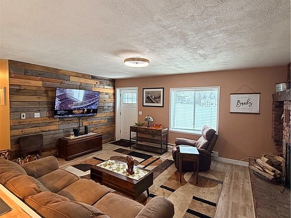 4th image of 1397 Brandy Ln