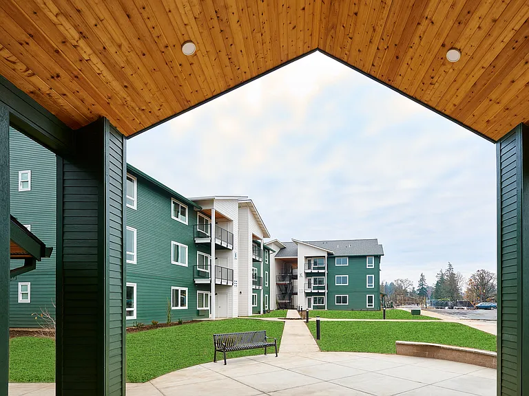 Bear Creek Apartments — Photo 22