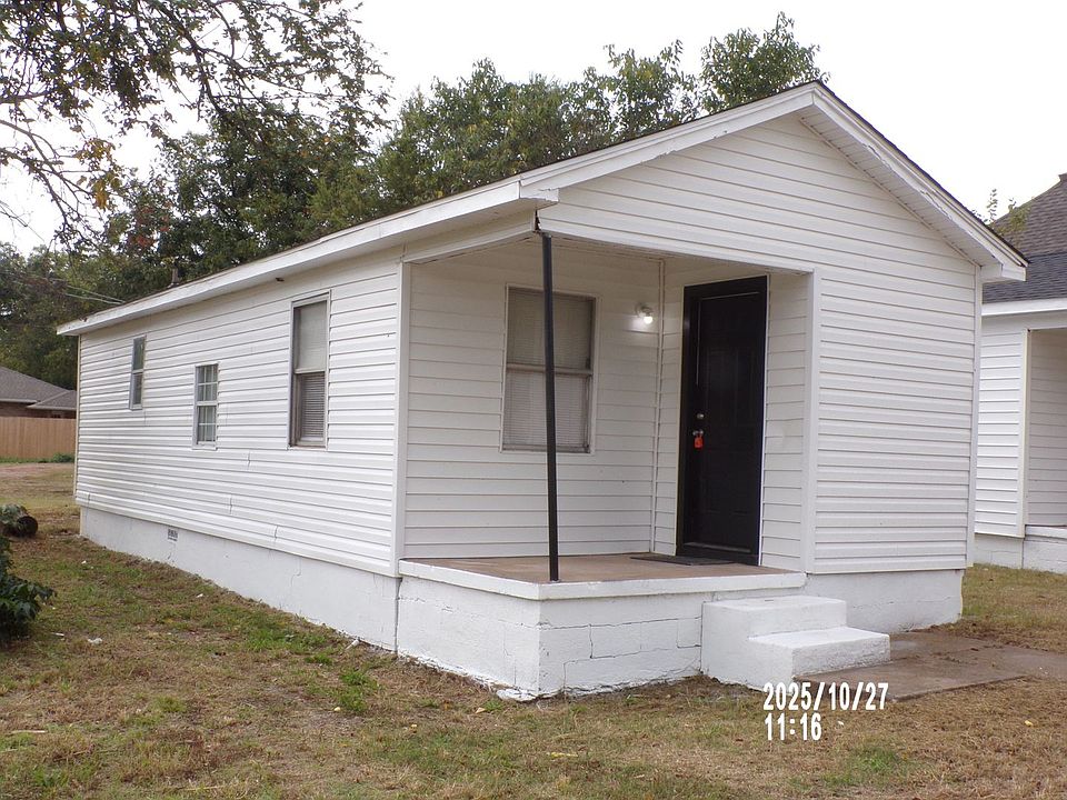 1st image of 804 SW Park Ave #A