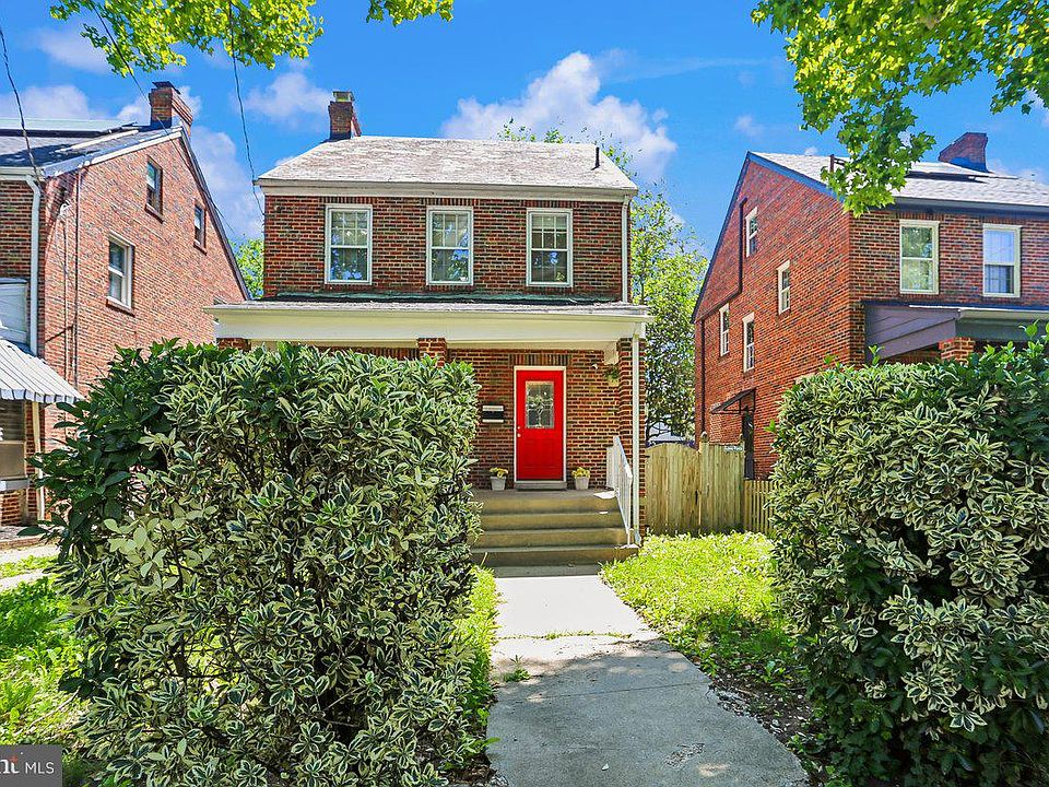 1st image of 6105 5th St NW
