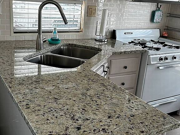 3rd image of 37811 Chancey Rd #225