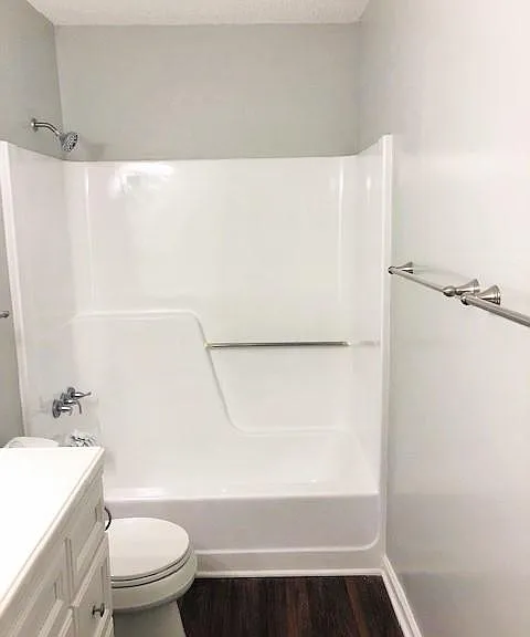 102 Terrace Dr #E — Photo 14