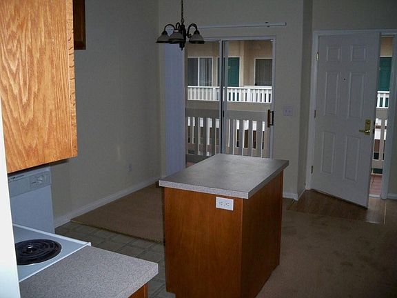 3rd image of 9825 Topanga Canyon Blvd Unit 19