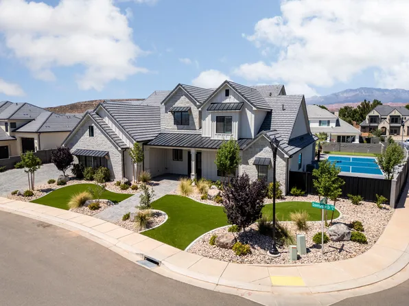 831 E Queensridge Dr, Washington, UT 84780