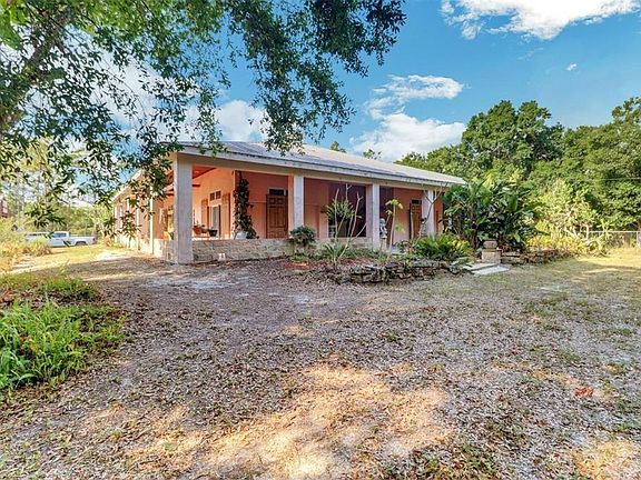 2nd image of 1000 Rabbit Run Rd