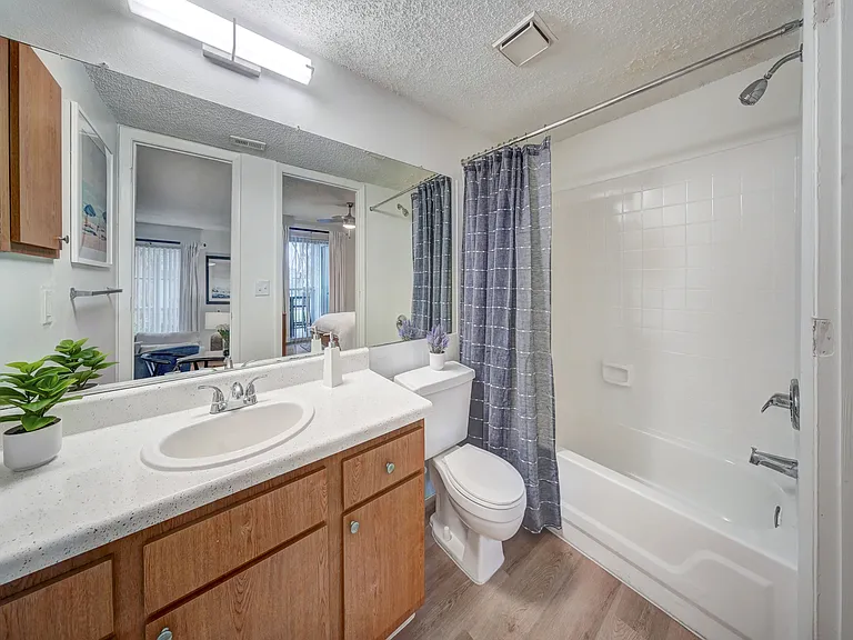 Avana Coral Springs — Photo 51