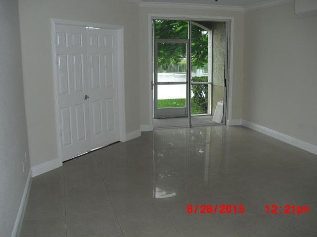 1st image of 745 SW 148th Ave APT 811