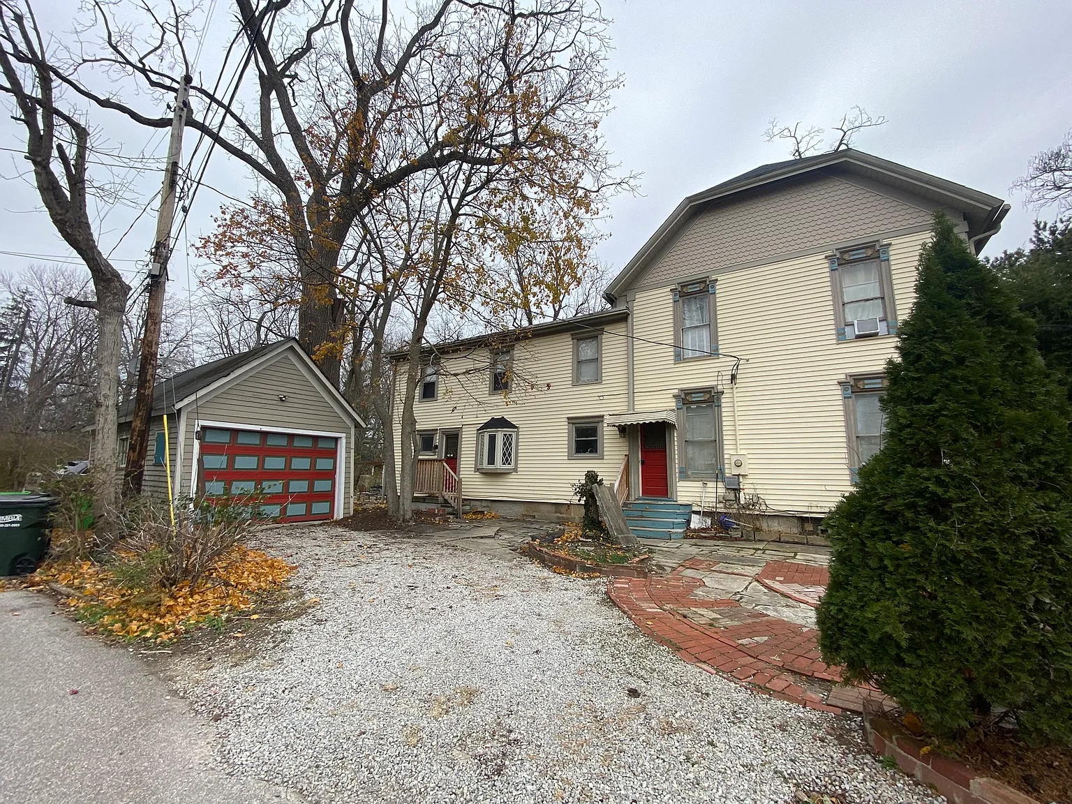 147 East Bridge Street - 3 — Photo 2