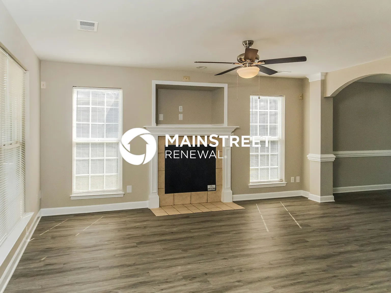 368 Pelling Dr — Photo 2