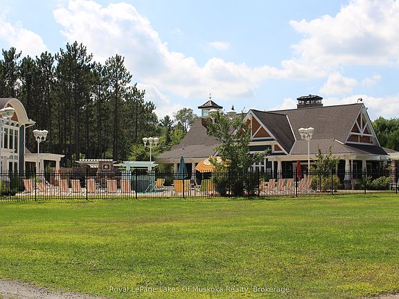 3rd image of 1020 Birch Glen Rd W #V-7-6