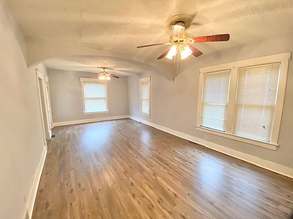 3rd image of 803 E California Ave