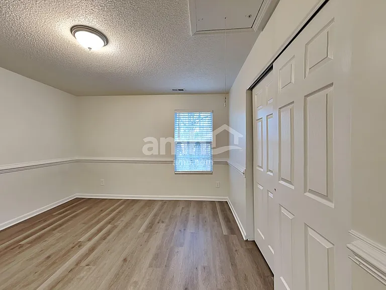 900 Arbor Greene Dr — Photo 16