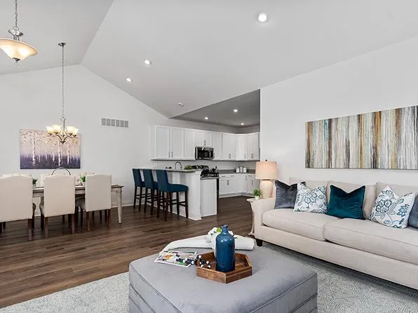 1102 Highland St, Middletown, DE 19709