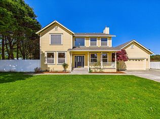 2910 Springer Dr, McKinleyville, CA 95519