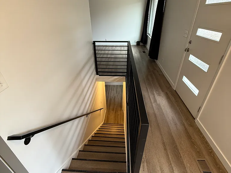 1415 E Murphys Ln — Photo 32
