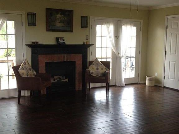 2nd image of 1028 S Arkansas Ave