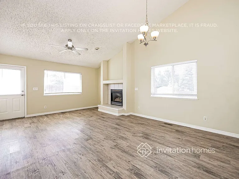 7795 Fargo Dr — Photo 4