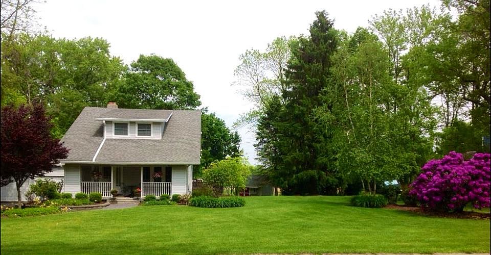 Immaculate Two-Story